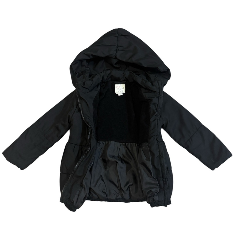 Black puffer jacket size 4T - Picture 2 of 3